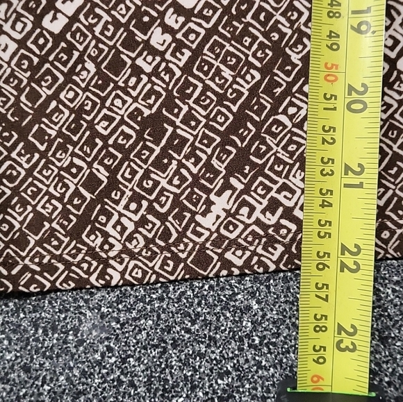 Liz & Co. Women's Top Size XL Pullover Short Sleeve Stretchy Brown - Picture 6 of 8